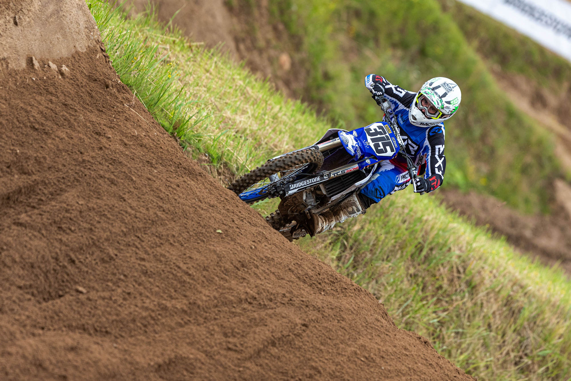 Gianluca Ecca #315 in Aktion auf der Yamaha